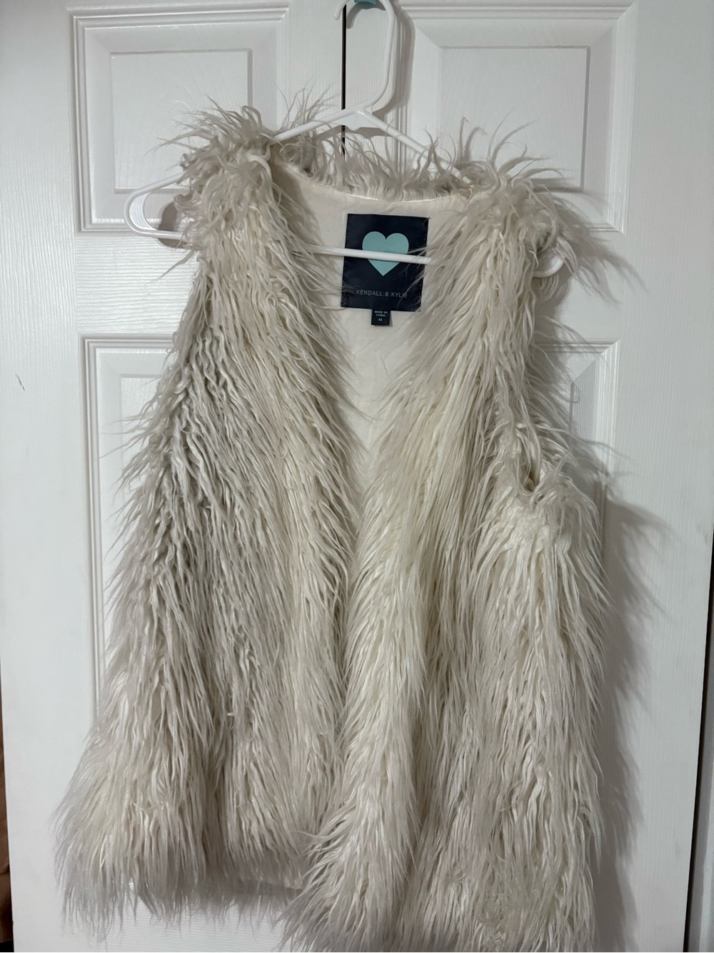 Kendall & Kylie Cream Fuzzy Faux Fur Vest